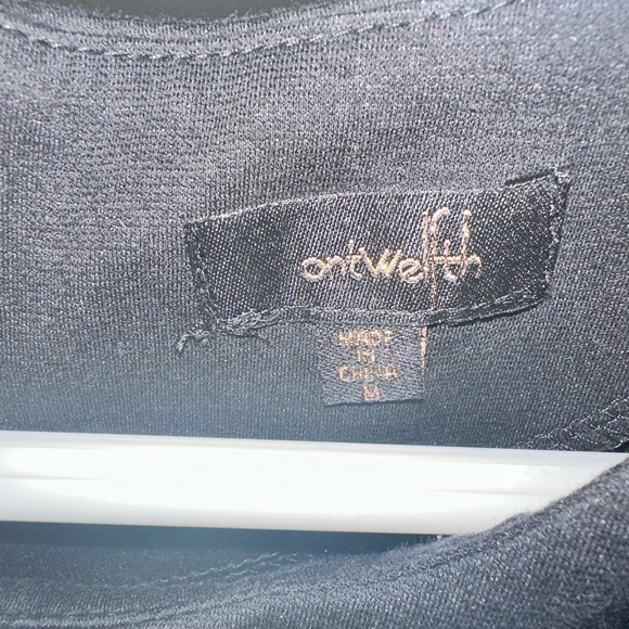 Cute Black shirt with slight puff sleeve ! - Picture 3 of 3